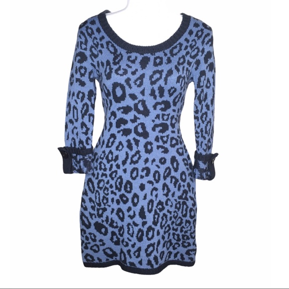 Derek Heart Dresses & Skirts - Derek Heart Blue Animal Print Sweater Mini Dress S